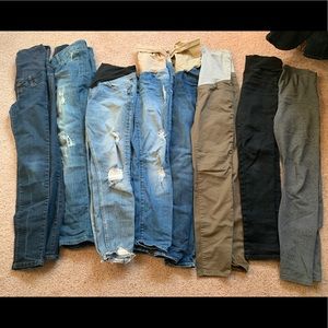 Maternity pants lots